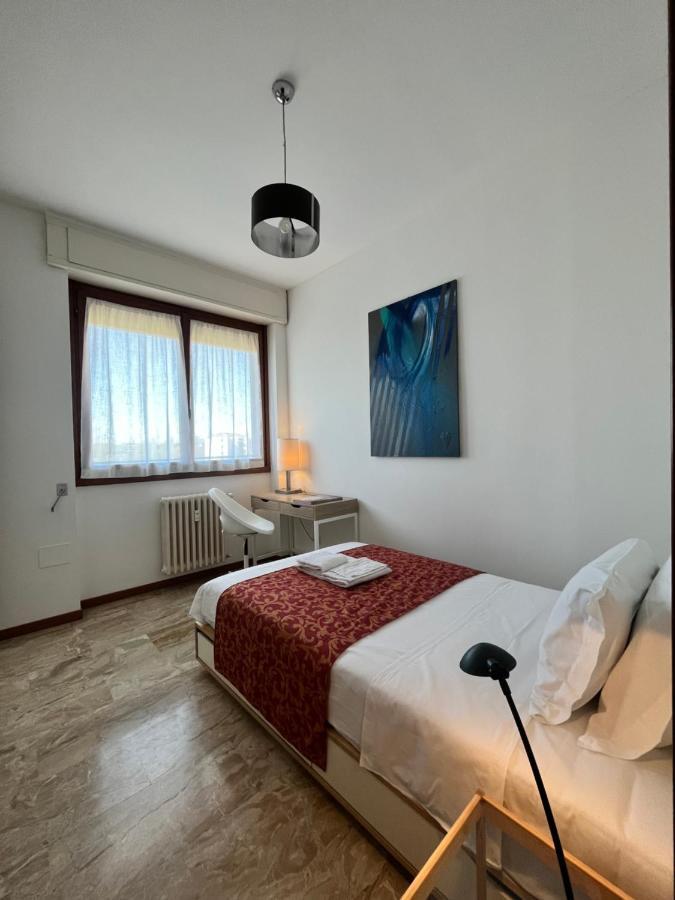 Green Guest House Milan Exterior photo