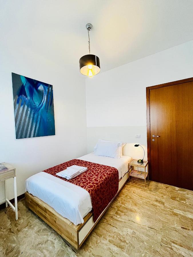 Green Guest House Milan Exterior photo