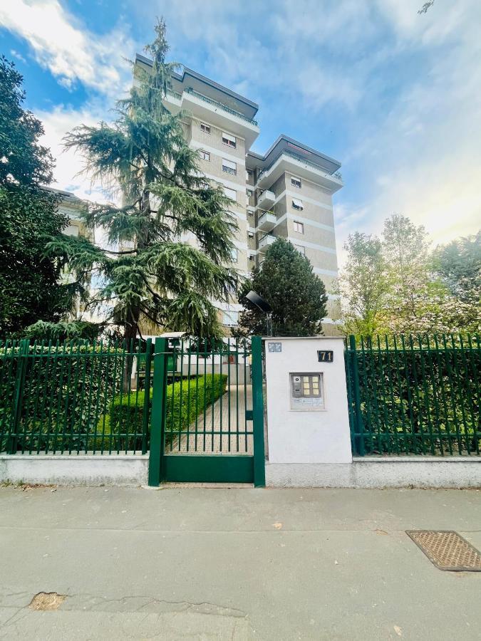 Green Guest House Milan Exterior photo
